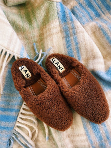 Shearling Babouche â Llani